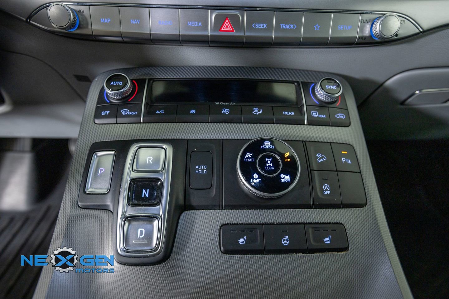 Used 2022 Hyundai Palisade SEL w/ 8P Bench Seat Package AWD/4WD image 22