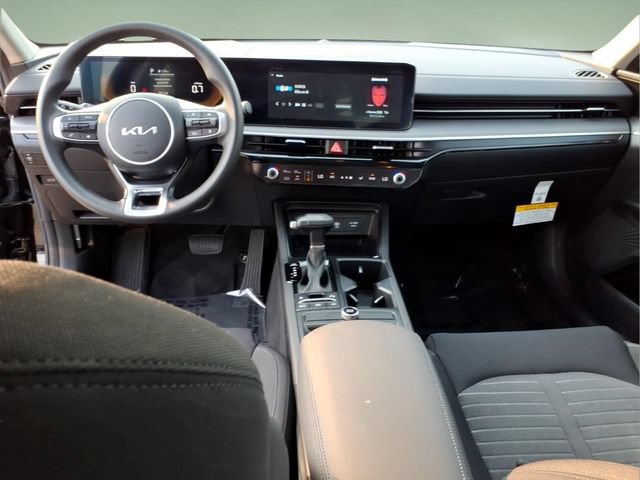 Used 2025 Kia K5 LXS FWD image 13