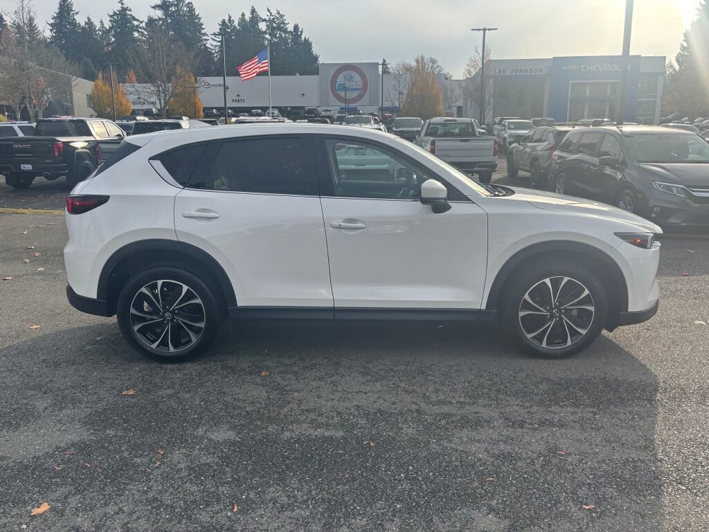 Certified 2022 MAZDA CX-5 AWD 2.5 S w/ Premium Plus Pkg image 4