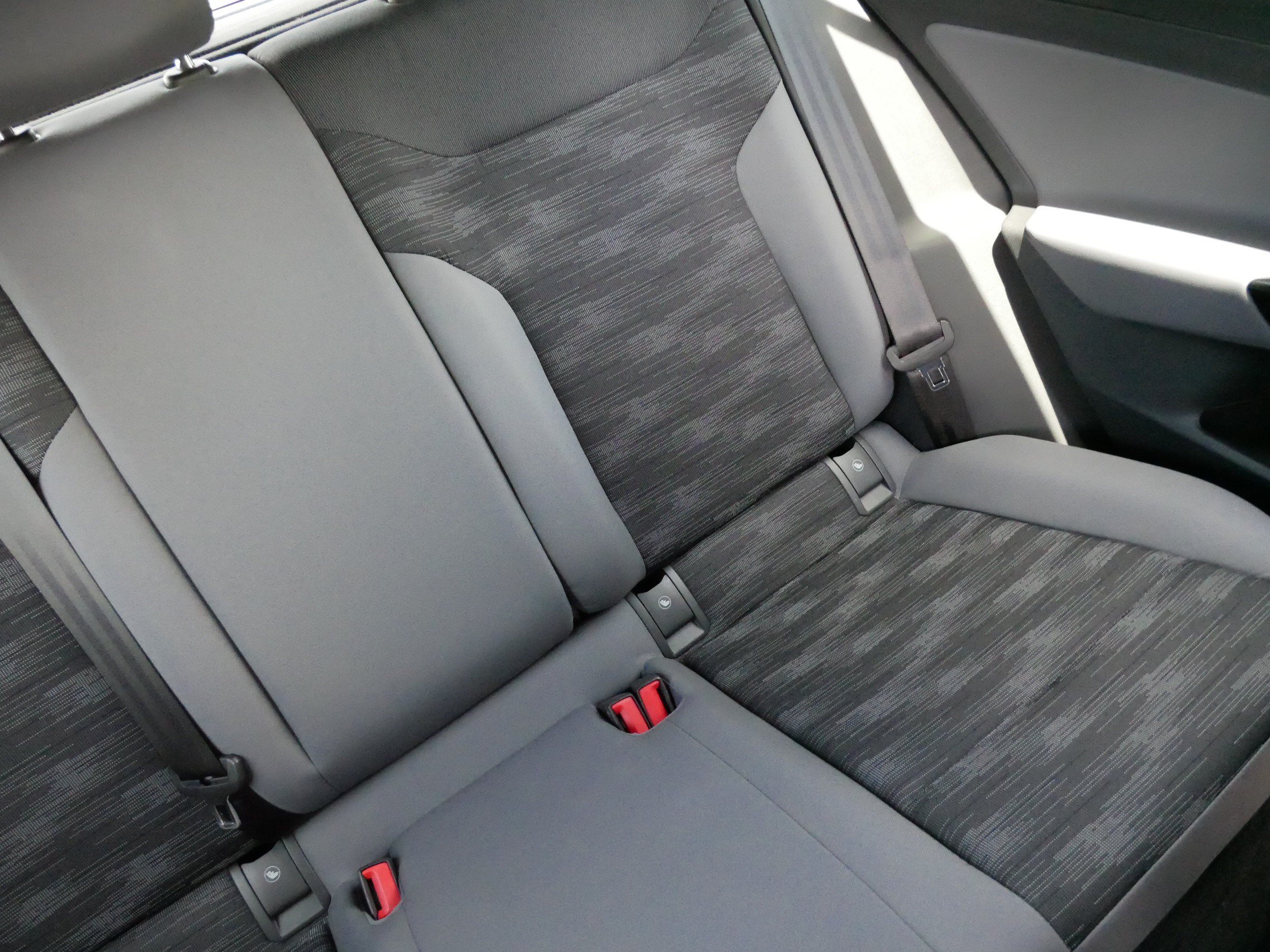 Certified 2022 Volkswagen ID.4 Pro AWD/4WD image 14
