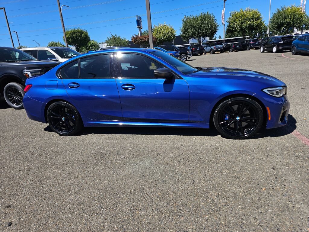 Used 2020 BMW M340i RWD image 4