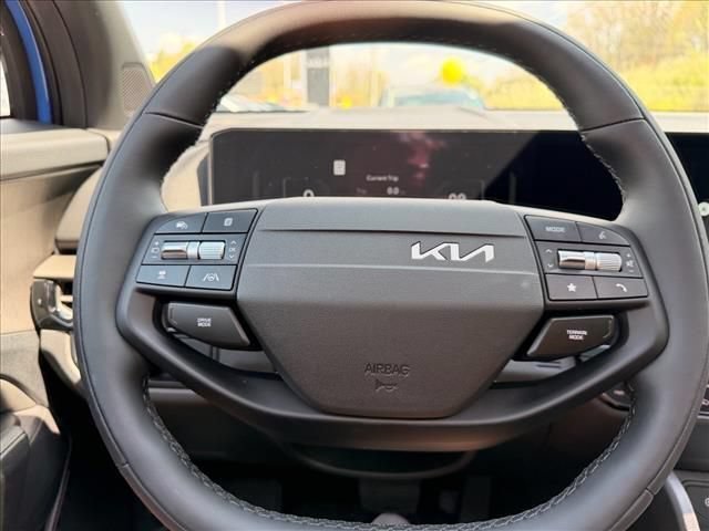 New 2026 Kia Sportage X-Line w/ X-Line Technology Package AWD/4WD image 17
