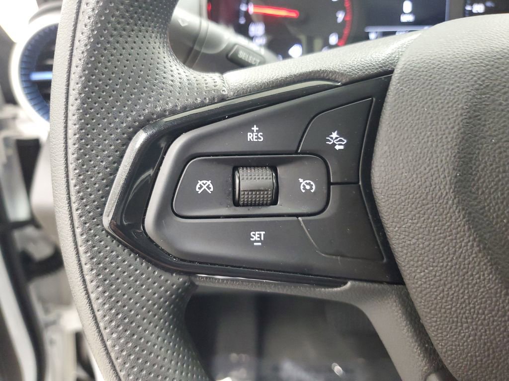 Used 2025 Chevrolet Trax LS w/ Driver Confidence Package image 21
