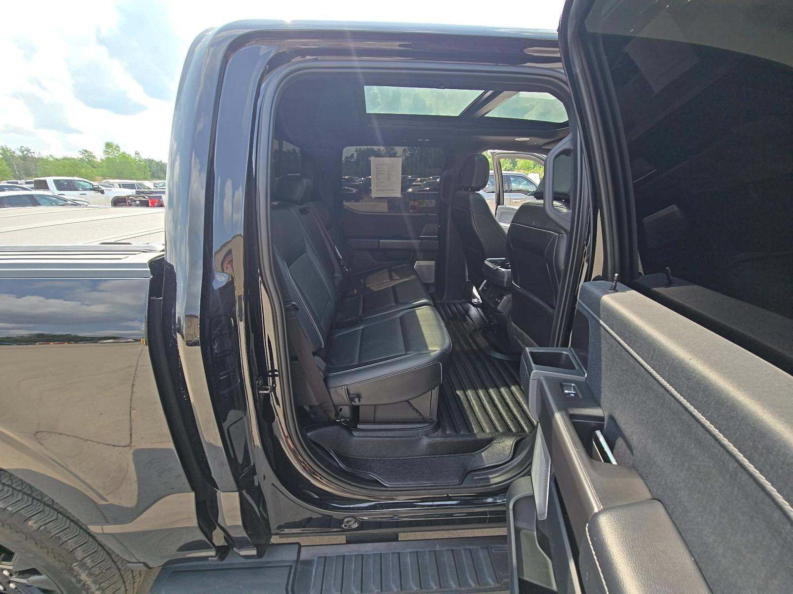 Used 2024 Ford F150 Lariat w/ Equipment Group 502A High AWD/4WD image 17