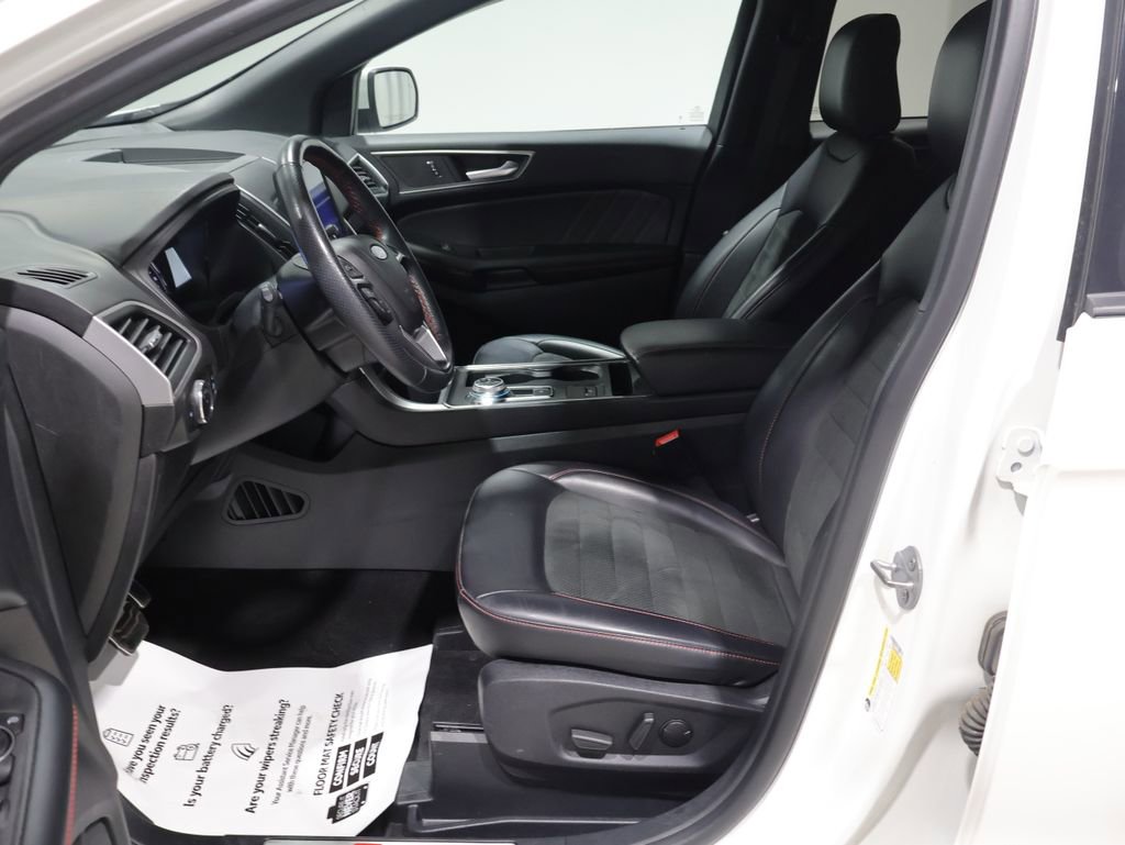 Used 2024 Ford Edge ST-Line AWD/4WD image 10