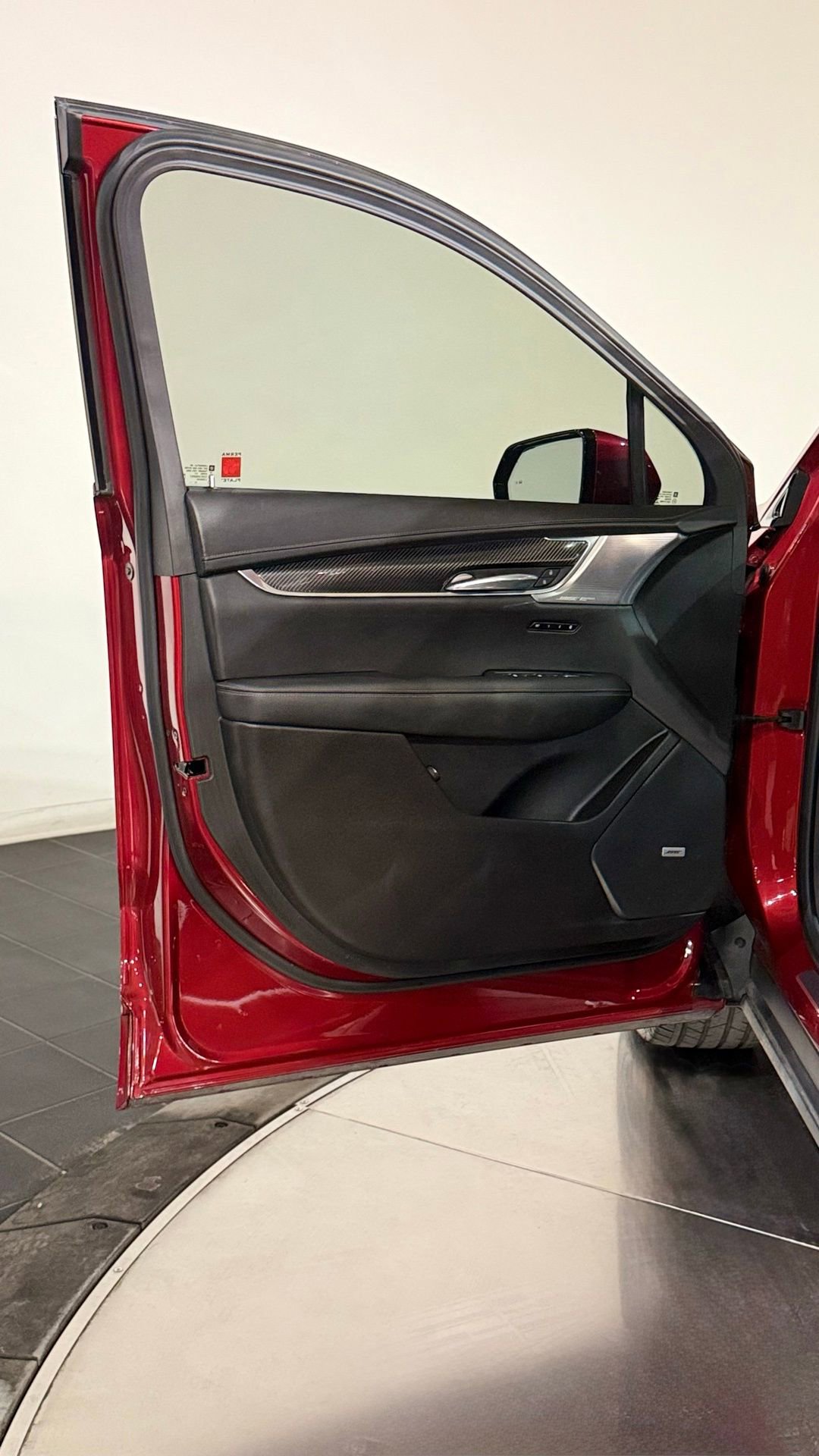 Used 2023 Cadillac XT6 Sport image 30