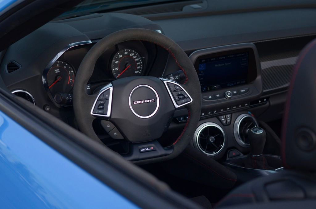 Used 2023 Chevrolet Camaro ZL1 RWD image 5