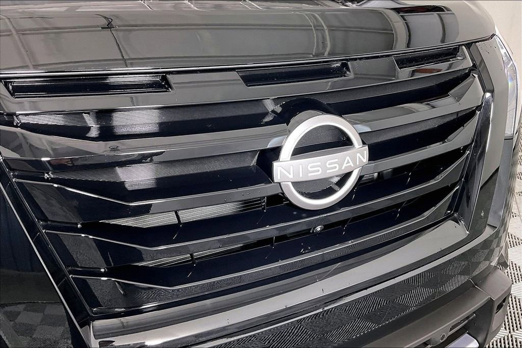 Used 2025 Nissan Pathfinder SL w/ Black Appearance Package image 40