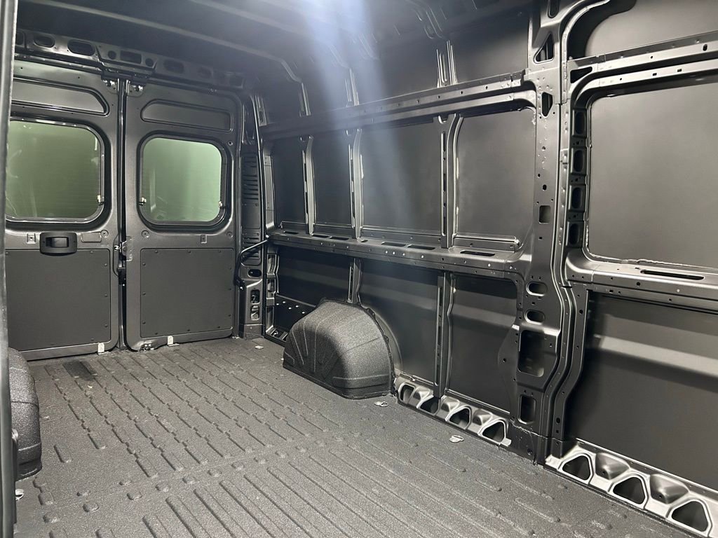 New 2026 RAM ProMaster 3500 w/ Quick Order Package 22H SLT+ image 14
