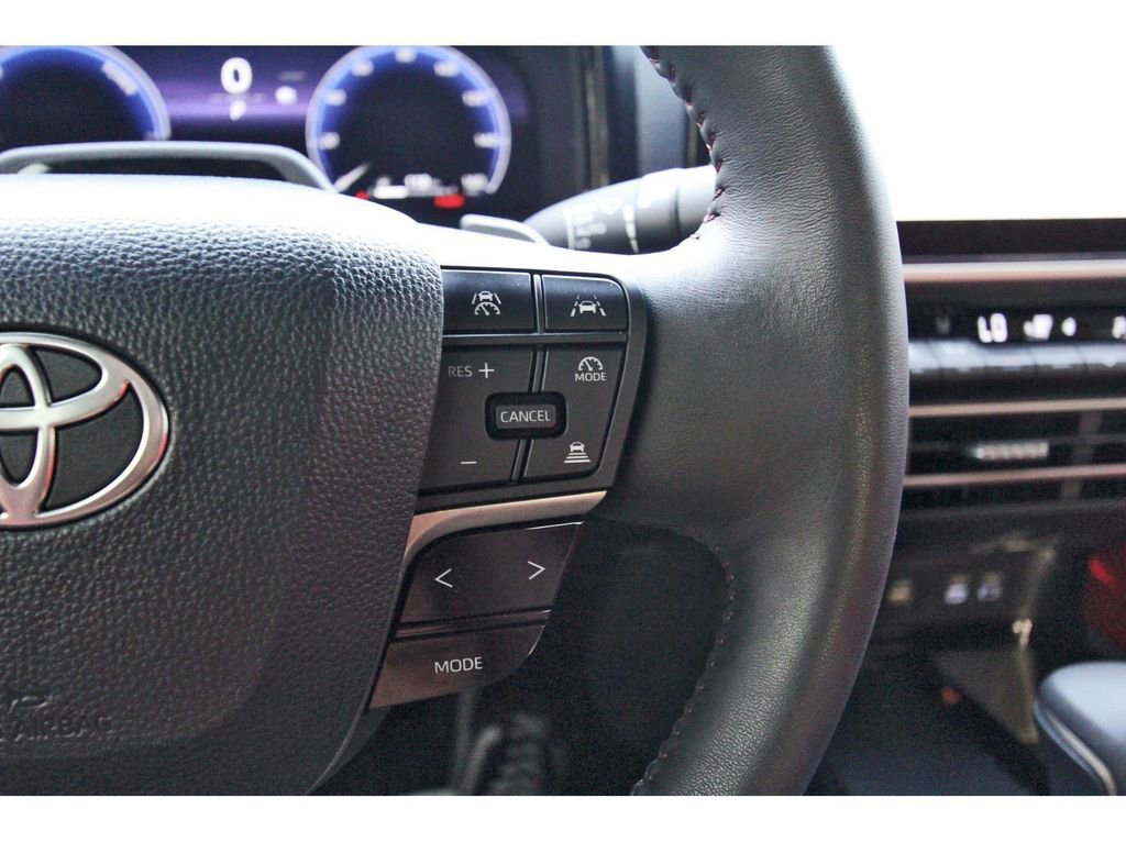 Used 2026 Toyota Camry XSE w/ Premium Plus Package image 25