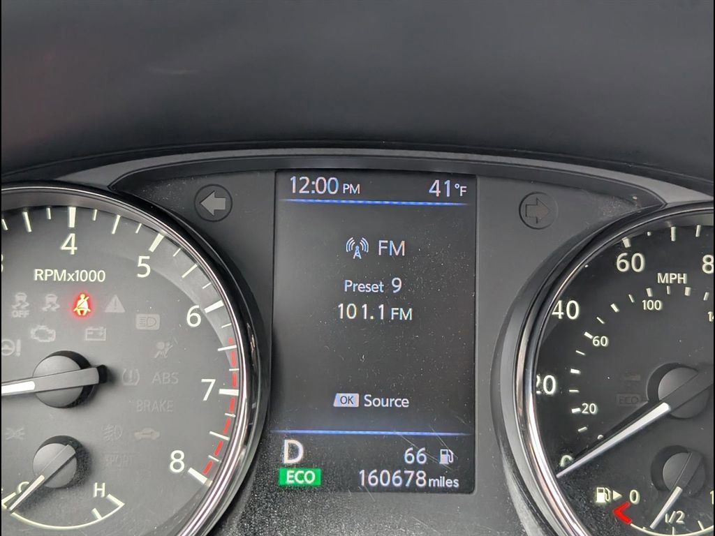 Used 2018 Nissan Rogue SV image 10