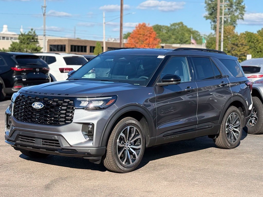 New 2027 Ford Explorer ST-Line AWD/4WD image 38