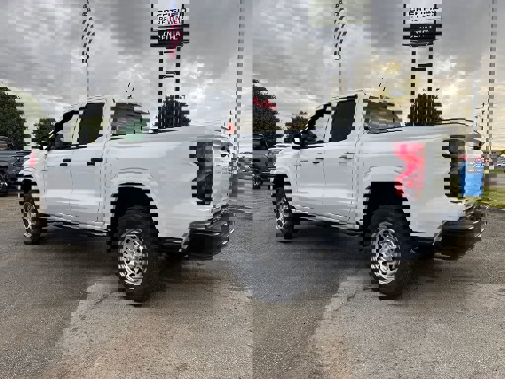 New 2026 Chevrolet Colorado W/T w/ WT Convenience Package II image 3