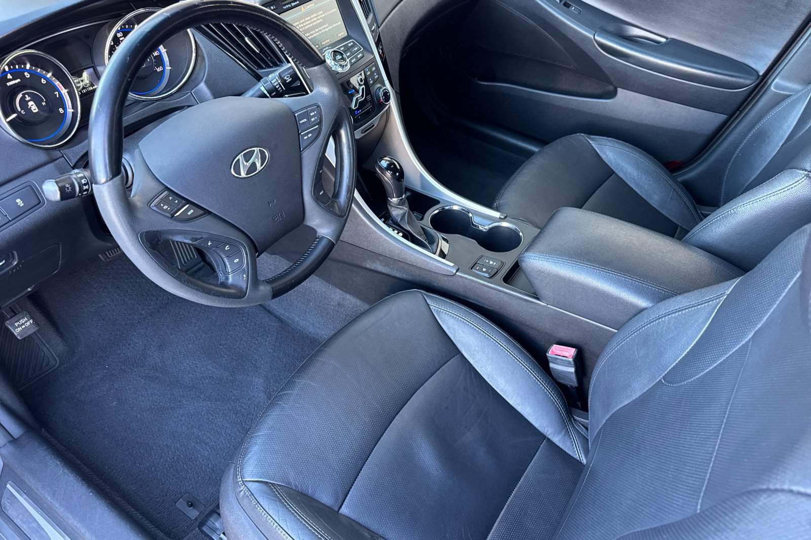 Used 2011 Hyundai Sonata Limited w/ Navigation Pkg 5 FWD image 13