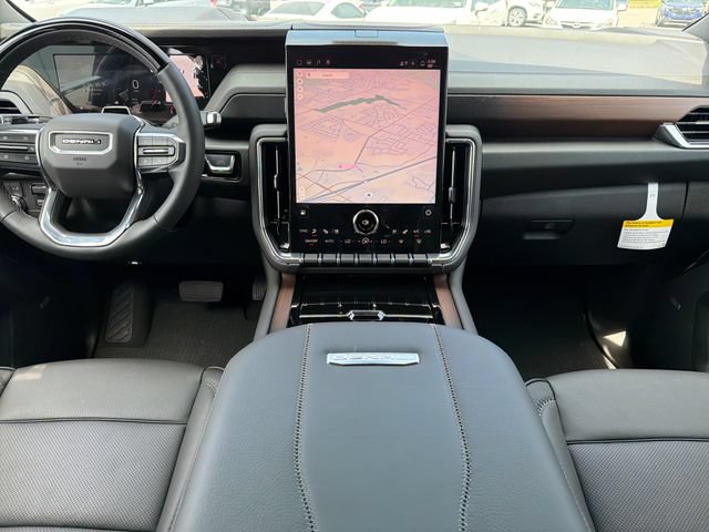 New 2026 GMC Yukon XL Denali w/ Denali Reserve Package AWD/4WD image 9
