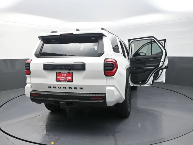 Used 2026 Toyota 4Runner SR5 RWD image 43