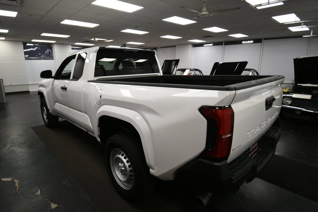 Certified 2024 Toyota Tacoma SR RWD image 5