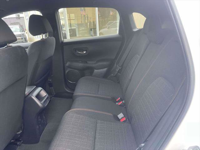Used 2023 Honda HR-V Sport image 11