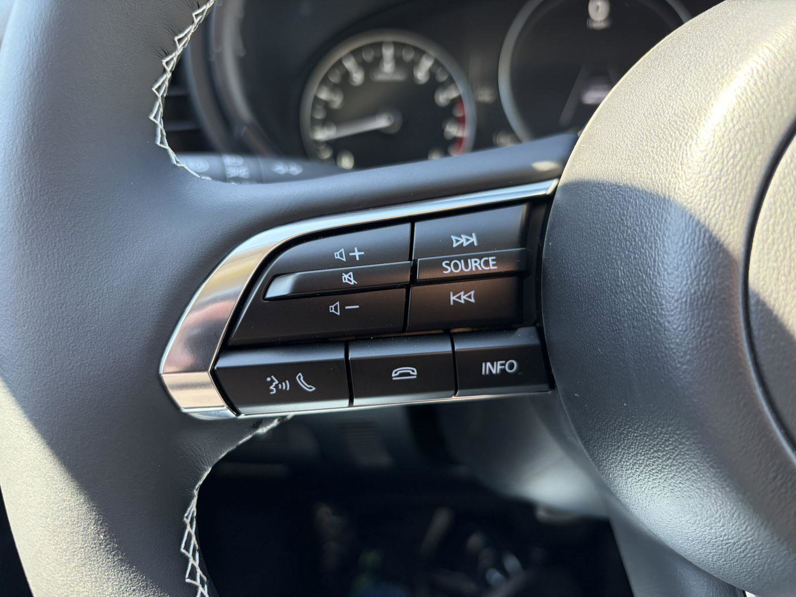 New 2026 MAZDA CX-30 Aire Edition image 30