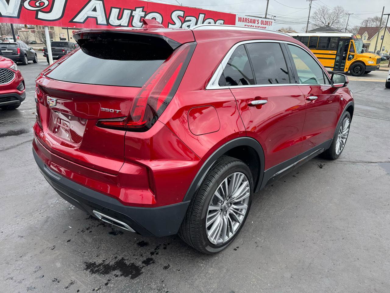 Used 2024 Cadillac XT4 Premium Luxury w/ Technology Package image 5
