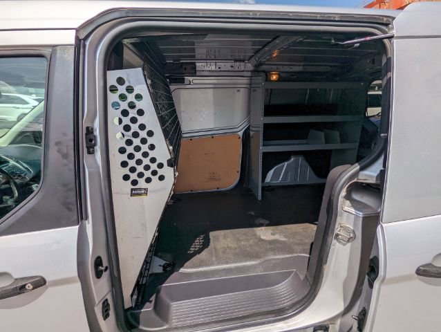 Used 2018 Ford Transit Connect XLT image 17