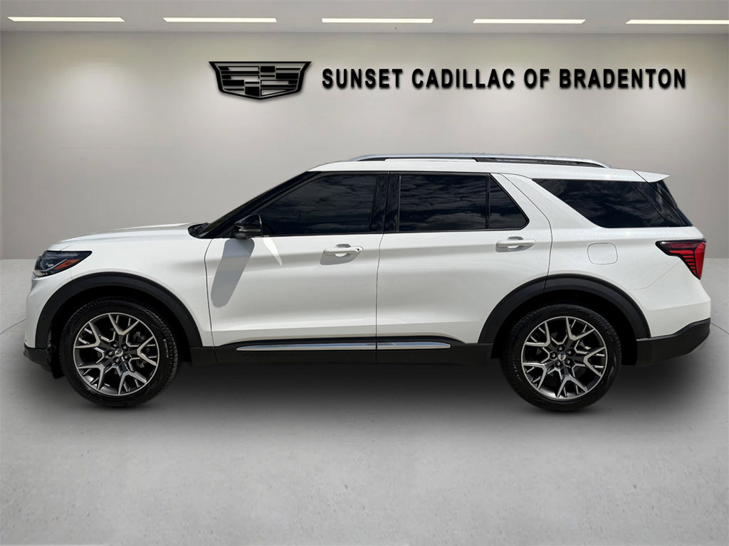 Used 2025 Ford Explorer Platinum w/ Ultimate Package RWD image 6