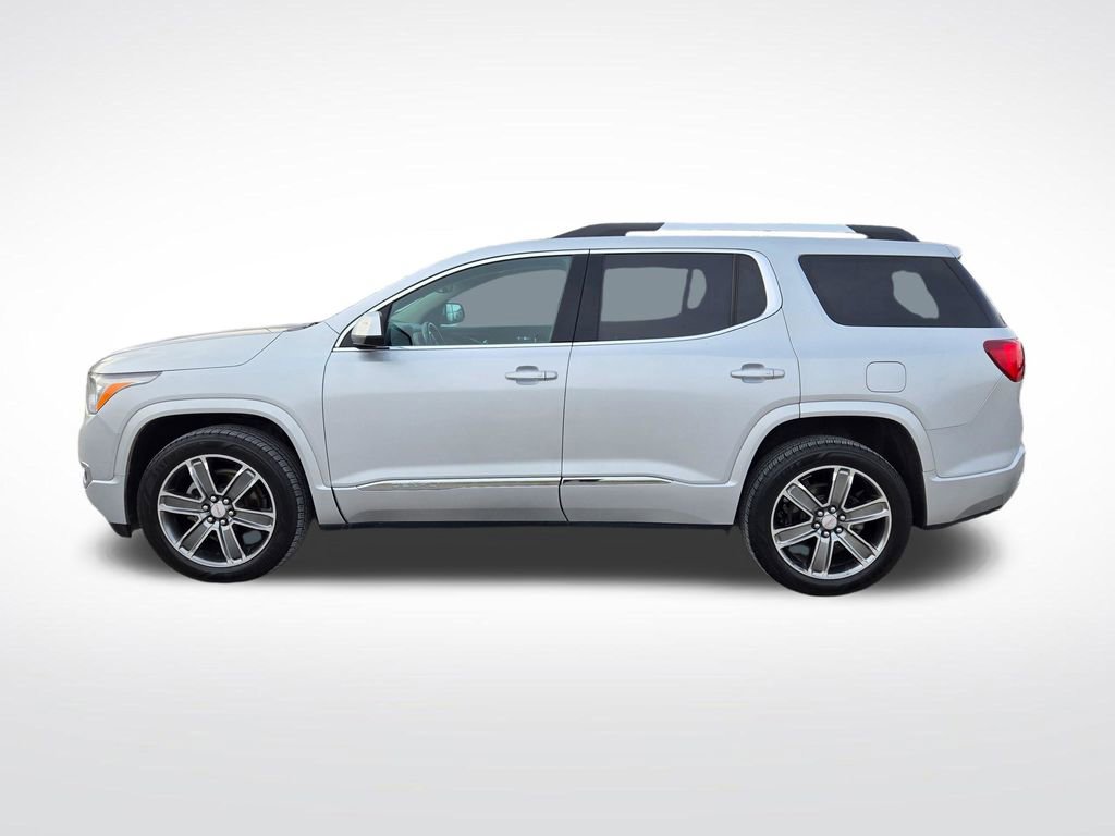 Used 2017 GMC Acadia Denali w/ Technology Package image 7