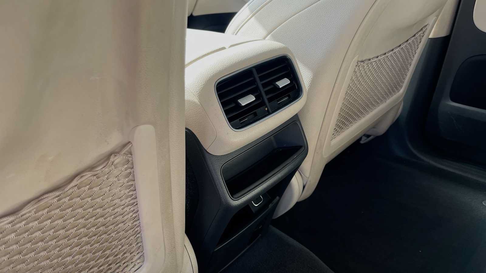 Used 2020 Mercedes-Benz GLE 350 4MATIC image 38