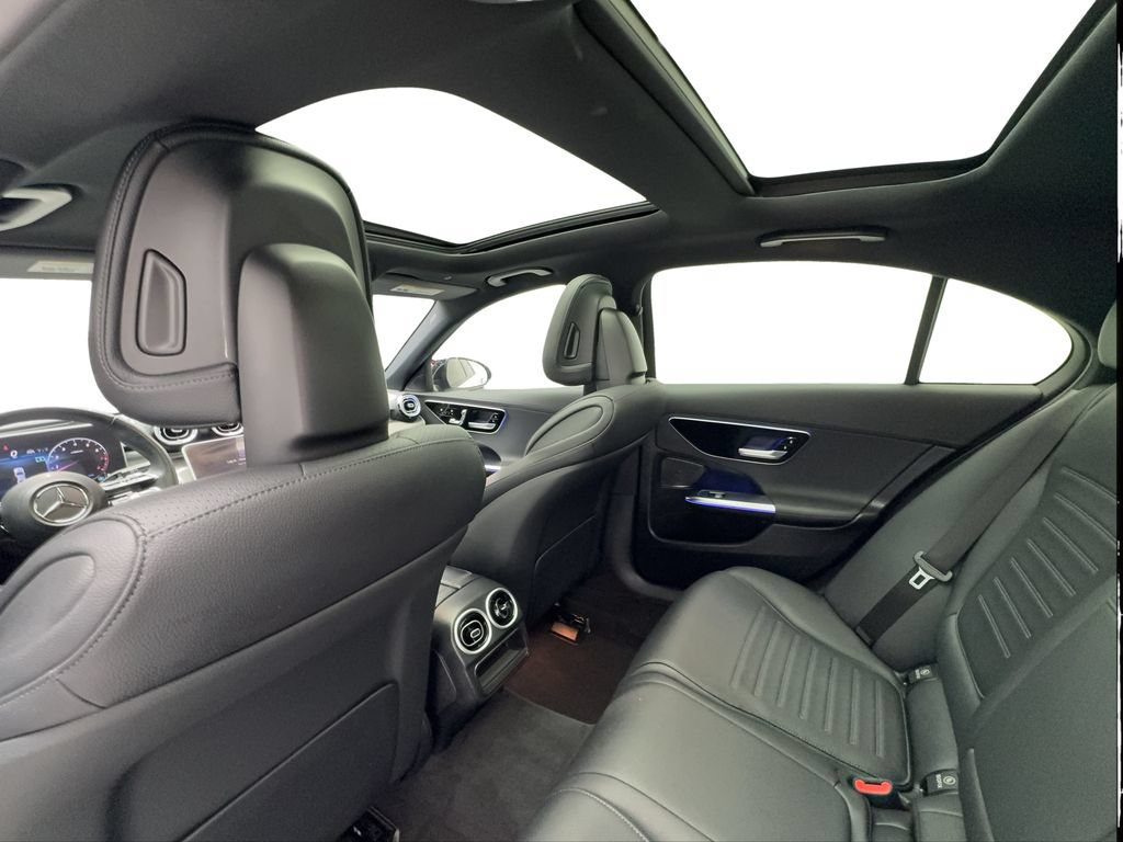 Used 2023 Mercedes-Benz C 300 Sedan image 23