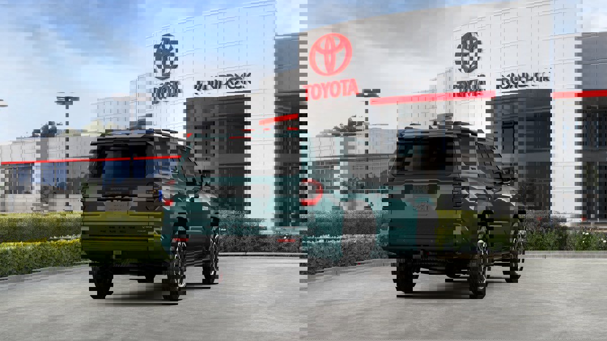 New 2026 Toyota 4Runner 4WD image 9