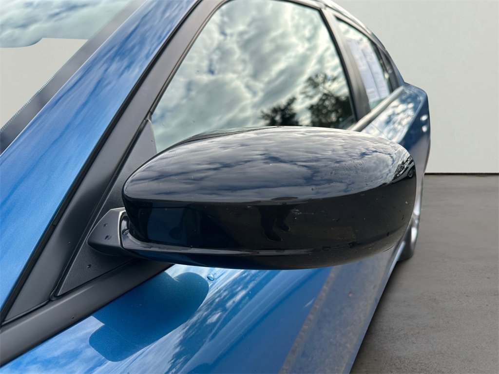 Used 2023 Dodge Charger SXT image 11