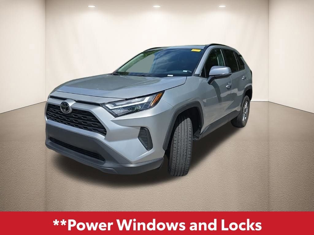 Used 2024 Toyota RAV4 XLE FWD image 12