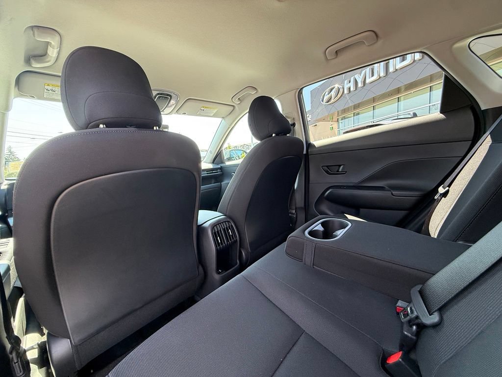 Certified 2025 Hyundai Kona SEL FWD image 15