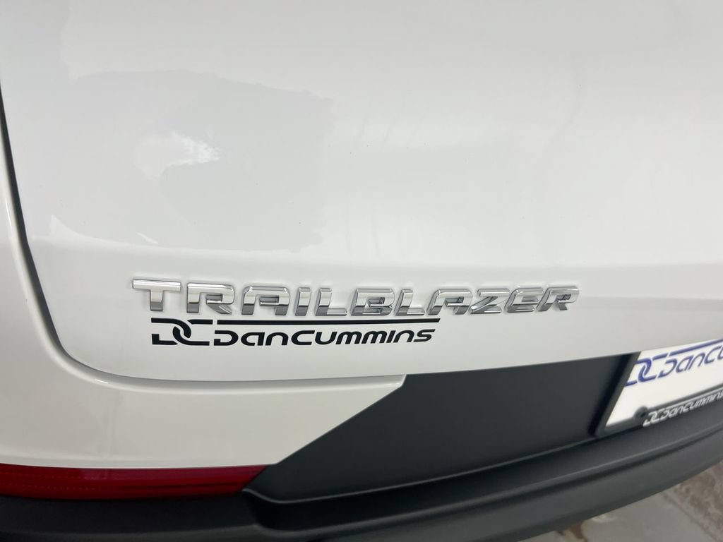 New 2026 Chevrolet TrailBlazer LS FWD image 25