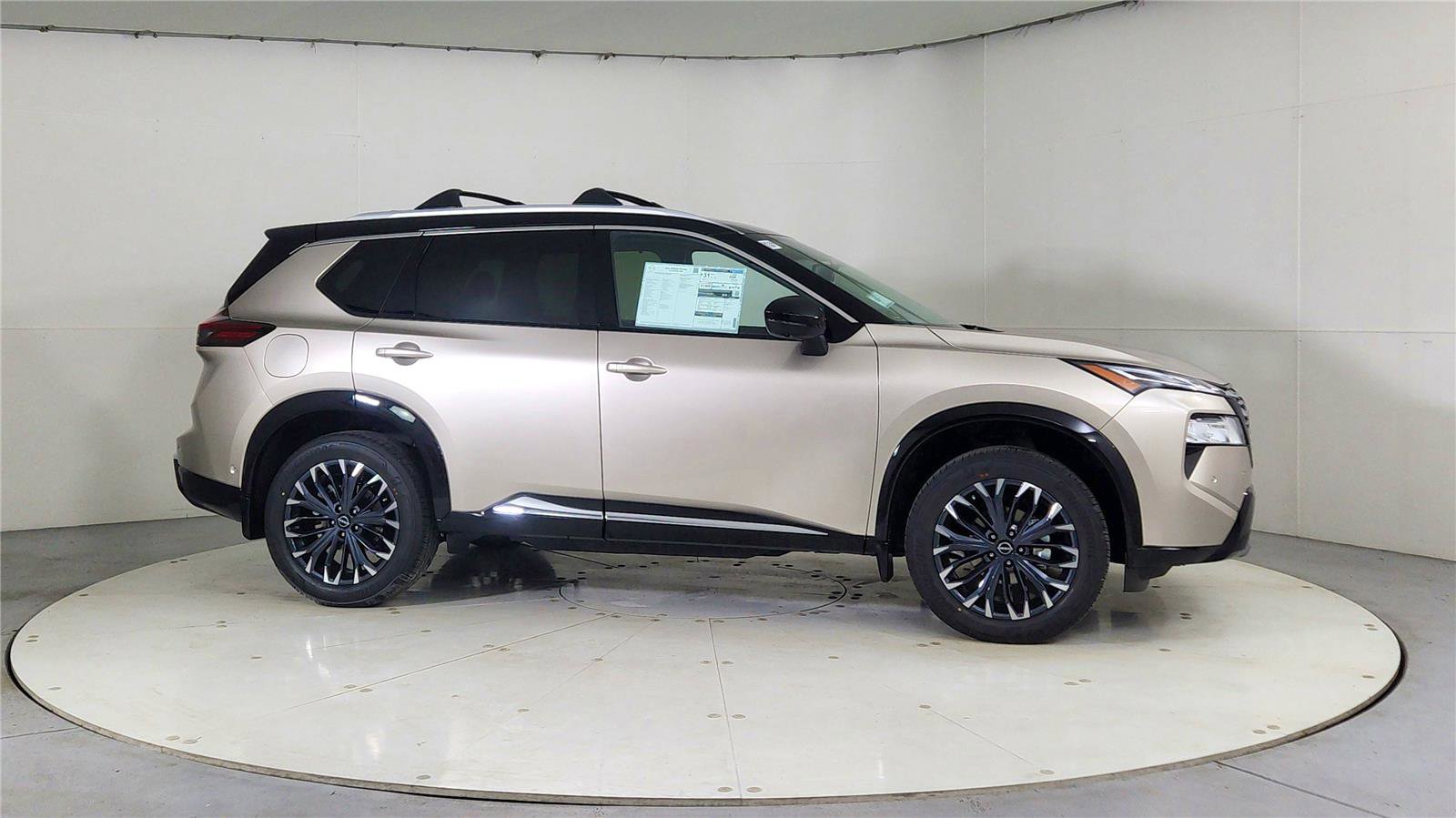 New 2026 Nissan Rogue Platinum w/ Platinum Premium Package AWD/4WD image 8