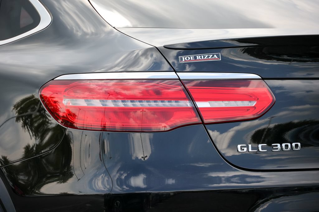 Used 2019 Mercedes-Benz GLC 300 4MATIC Coupe image 32