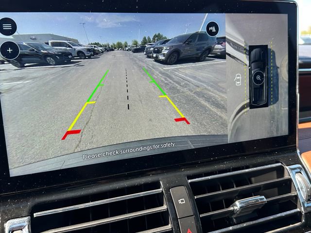 Used 2022 Lincoln Navigator Reserve image 39