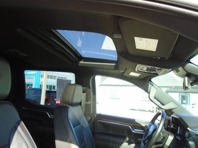 Certified 2023 Chevrolet Silverado 1500 High Country w/ Z71 Off-Road Package AWD/4WD image 25