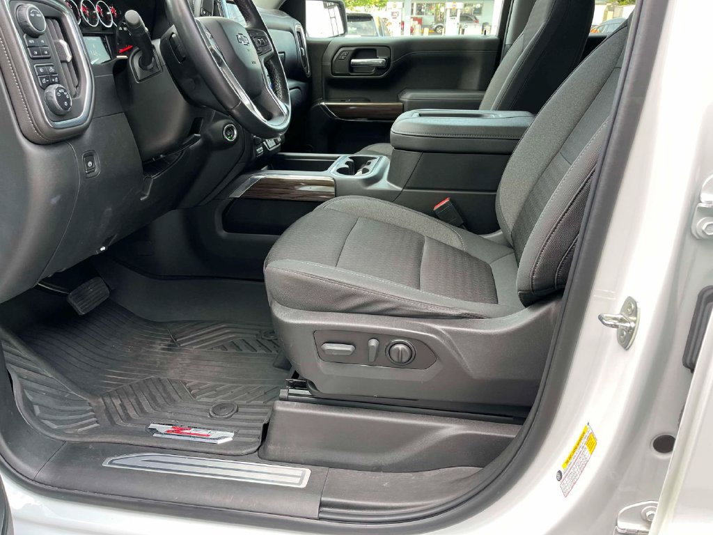 Certified 2022 Chevrolet Silverado 1500 LT Trail Boss w/ LPO, Dark Essentials Package AWD/4WD image 26