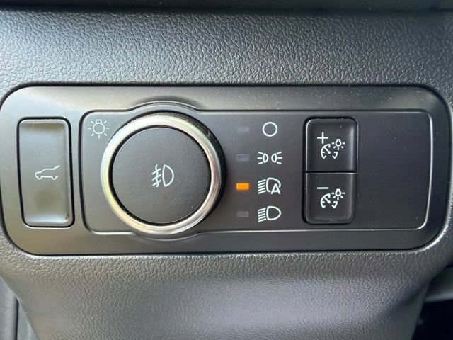 Used 2025 Ford Escape ST-Line Select AWD/4WD image 27
