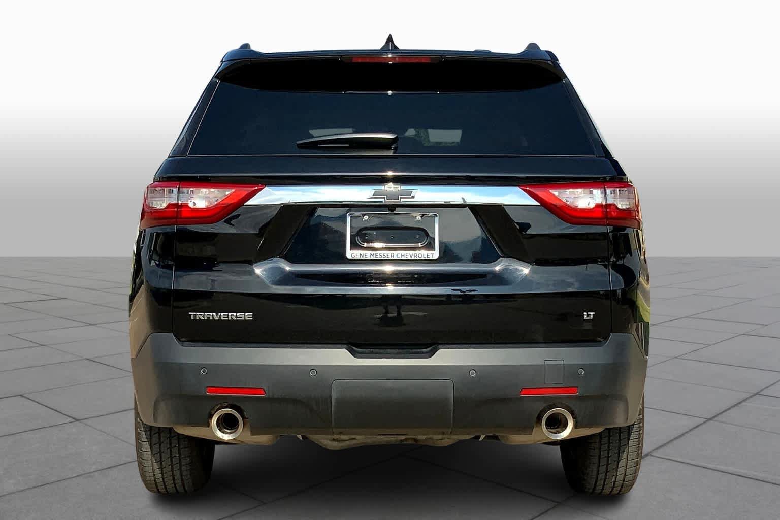 Used 2019 Chevrolet Traverse LT FWD image 4