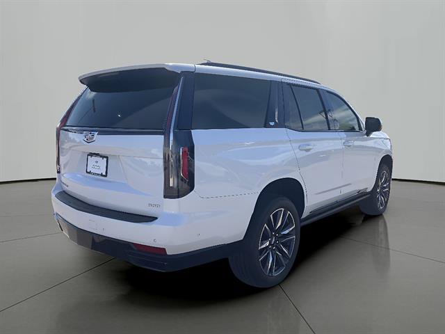 Certified 2024 Cadillac Escalade Sport Platinum w/ Heavy-Duty Trailer Package AWD/4WD image 5