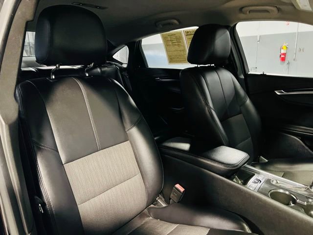 Used 2019 Chevrolet Impala LT w/ LT Convenience Package image 32