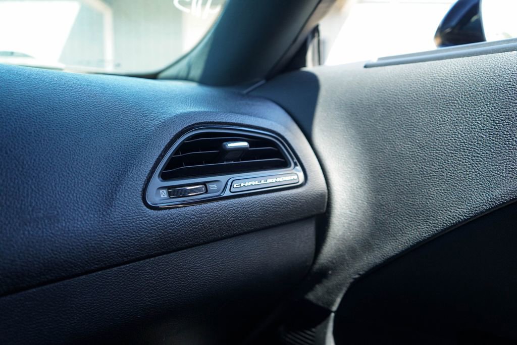 Used 2022 Dodge Challenger R/T image 26