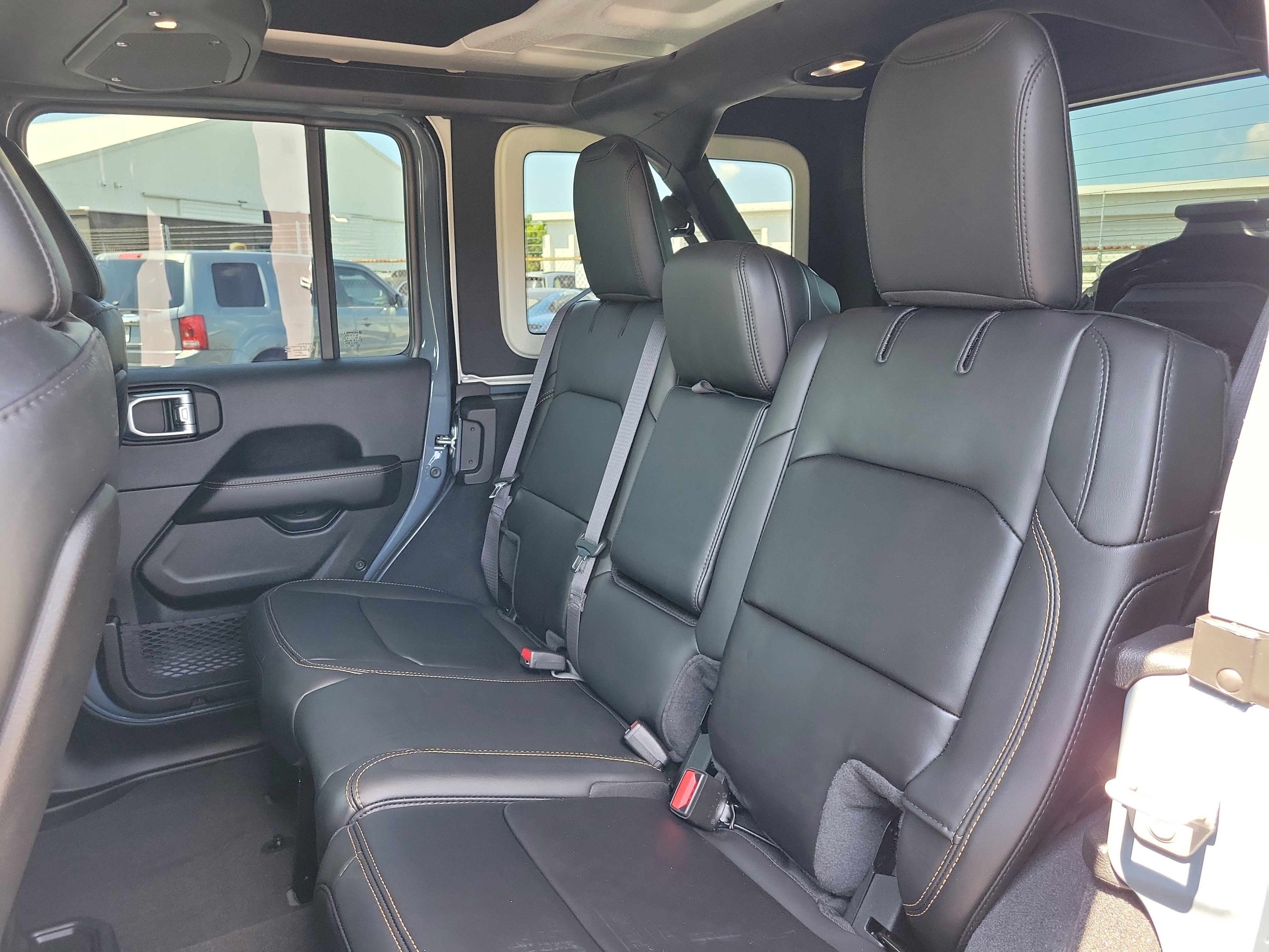 Used 2024 Jeep Wrangler Unlimited Rubicon 392 AWD/4WD image 12