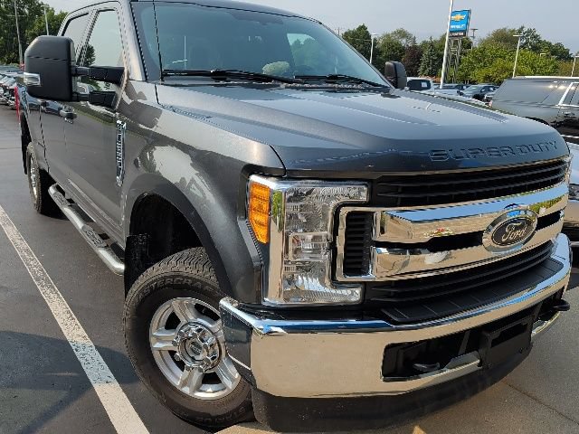 Used 2017 Ford F250 XLT AWD/4WD image 21