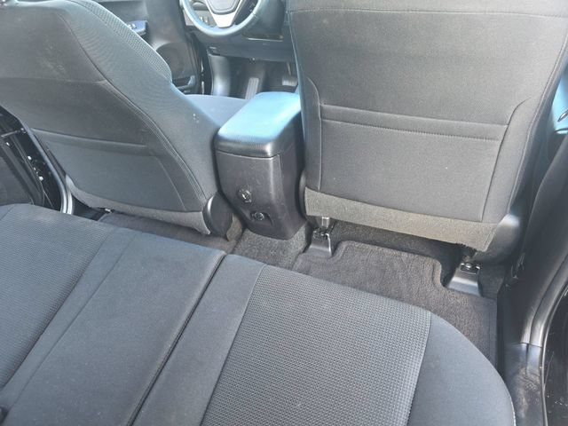 Used 2018 Toyota RAV4 XLE FWD image 12