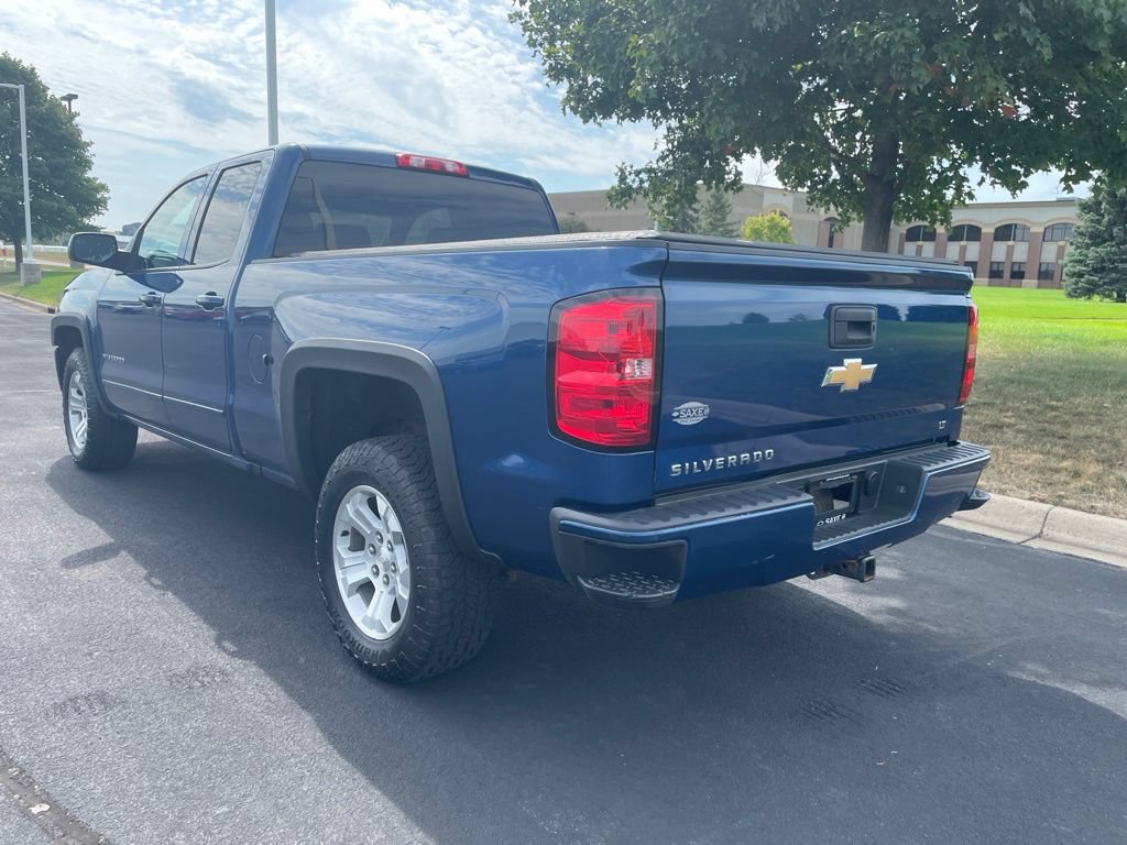 Used 2017 Chevrolet Silverado 1500 LT w/ All Star Edition AWD/4WD image 3