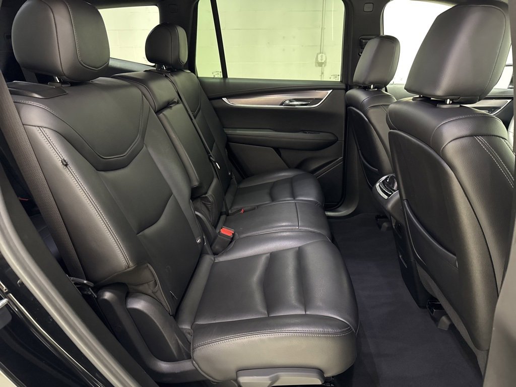Used 2023 Cadillac XT6 Luxury image 33
