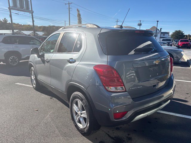 Used 2019 Chevrolet Trax LT w/ LT Convenience Package AWD/4WD image 3